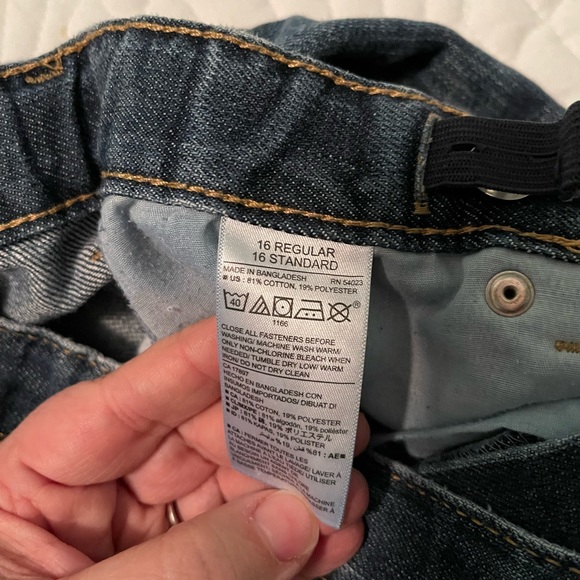 Old Navy- size 16 regular mid rise jeans - Picture 11 of 14
